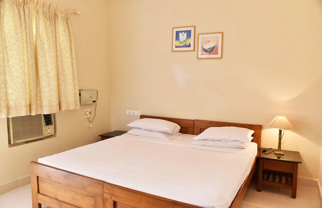 Highland Village Beach Resort-1