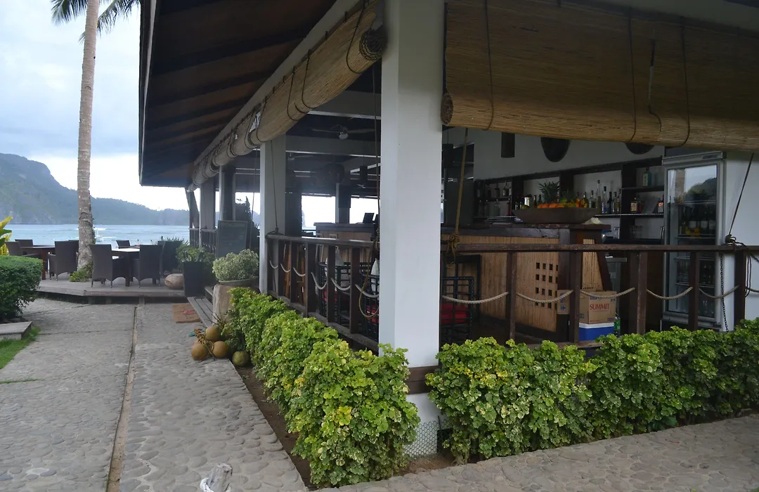 Cadlao Resort And Restaurant-1
