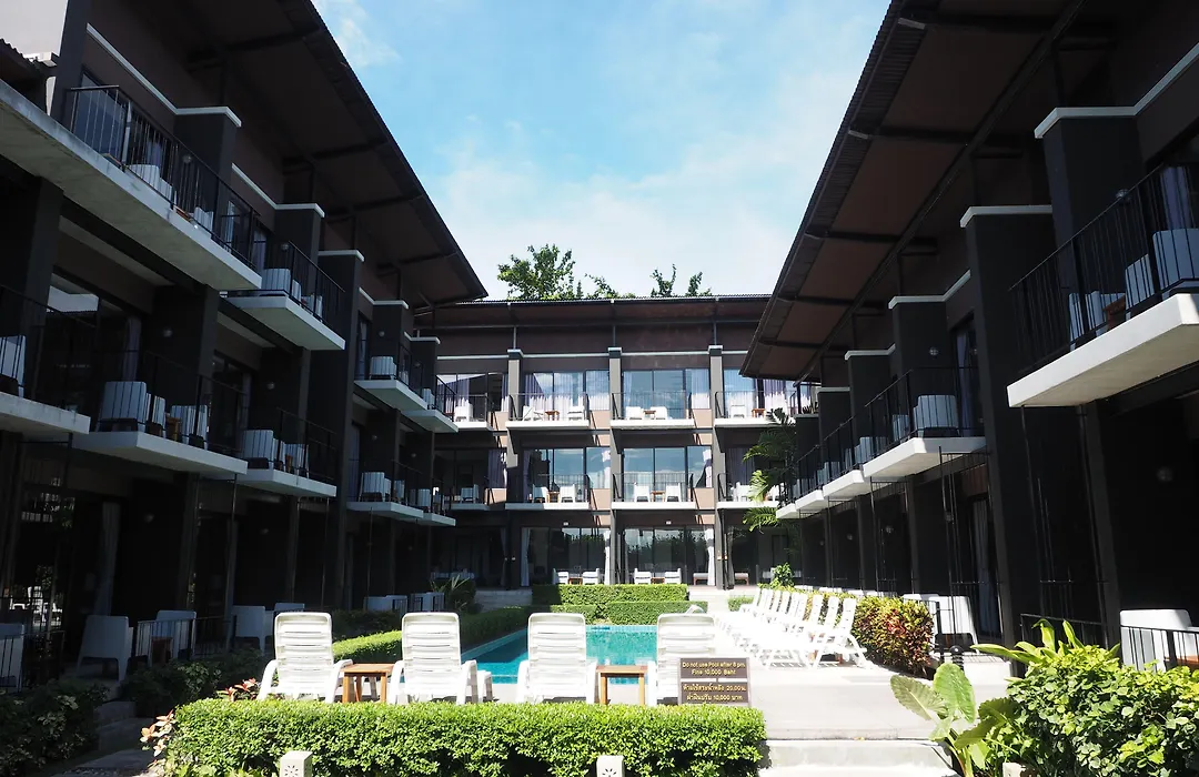 La Lune Beach Resort-1