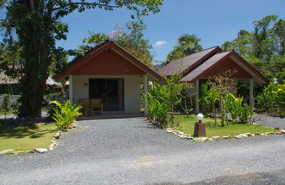 Thai House Beach Resort-1