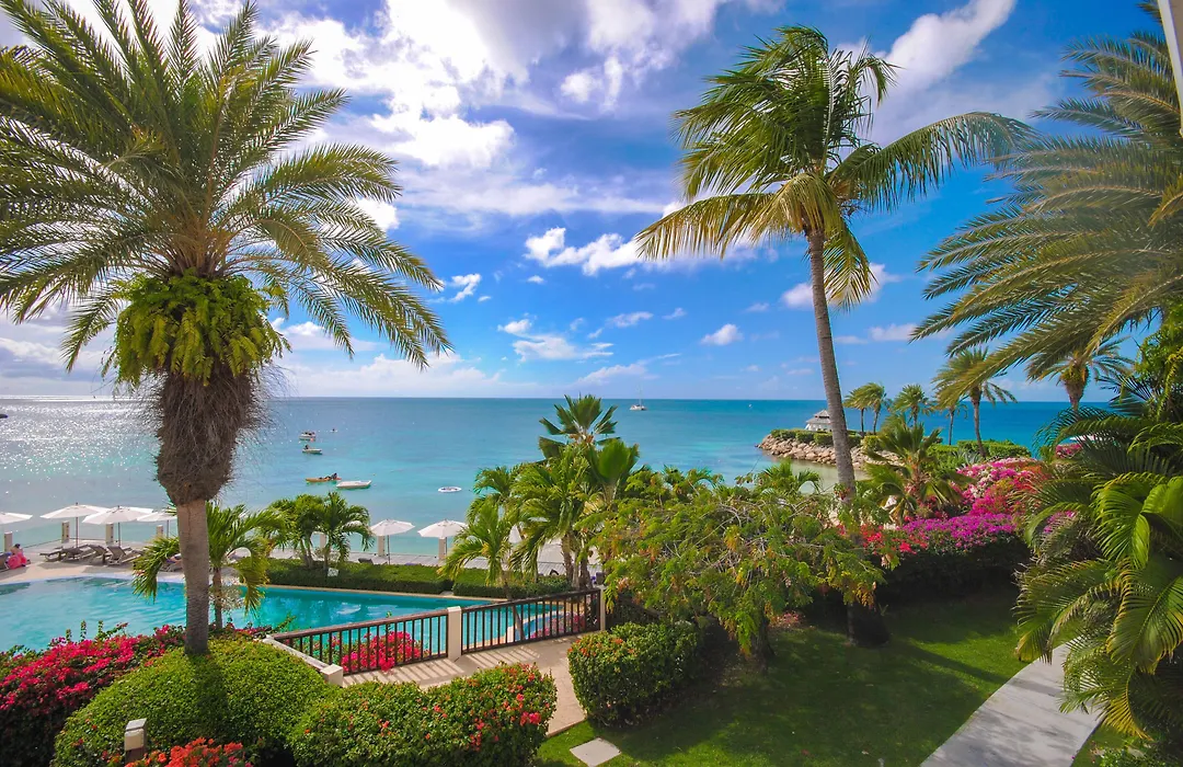 The Cove Suites At Blue Waters-1