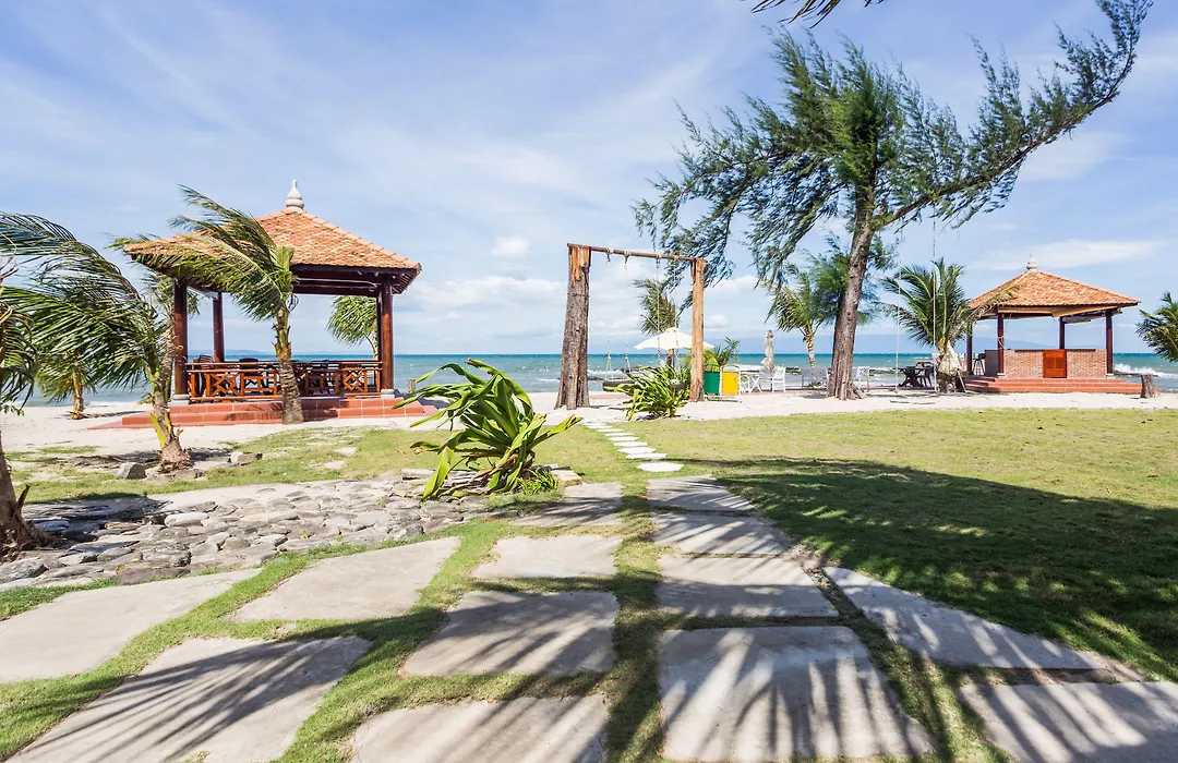 Gold Coast Phu Quoc Beach Resort-1