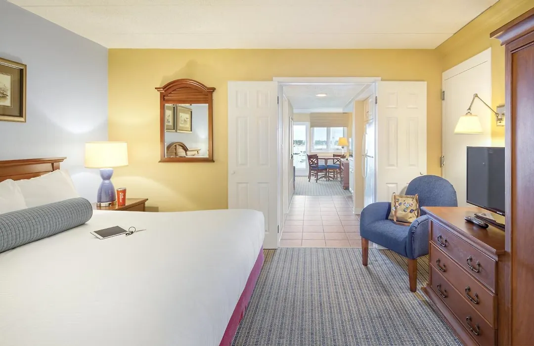 Club Wyndham Inn On Long Wharf-1