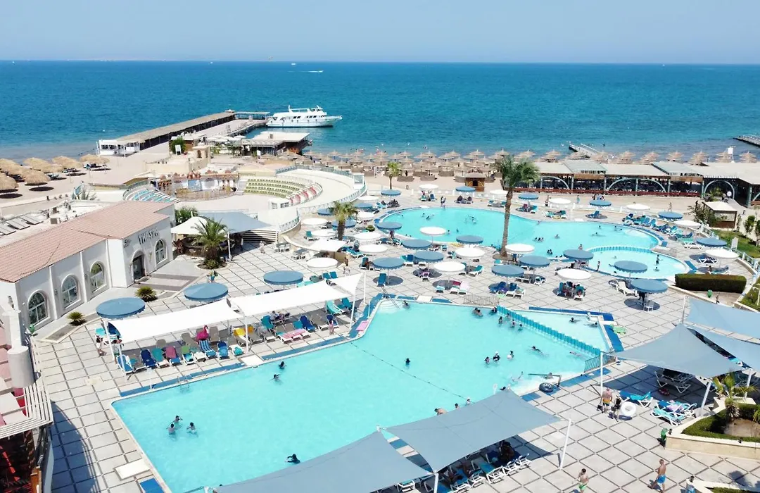Aladdin Beach Resort - Families And Couples Only-1