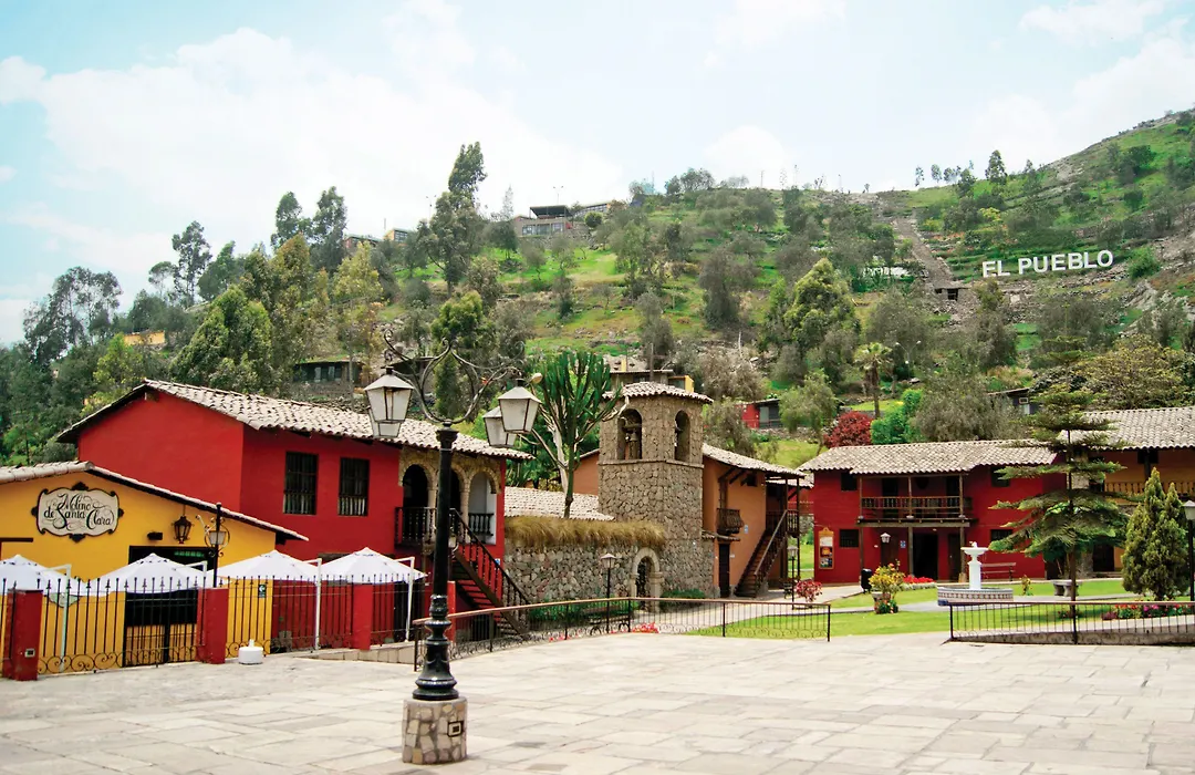Decameron El Pueblo-1