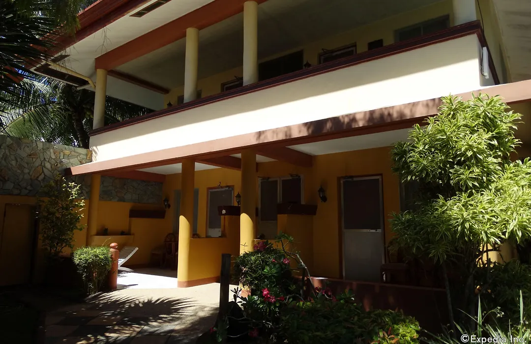 Lost Horizon Beach Dive Resort-1