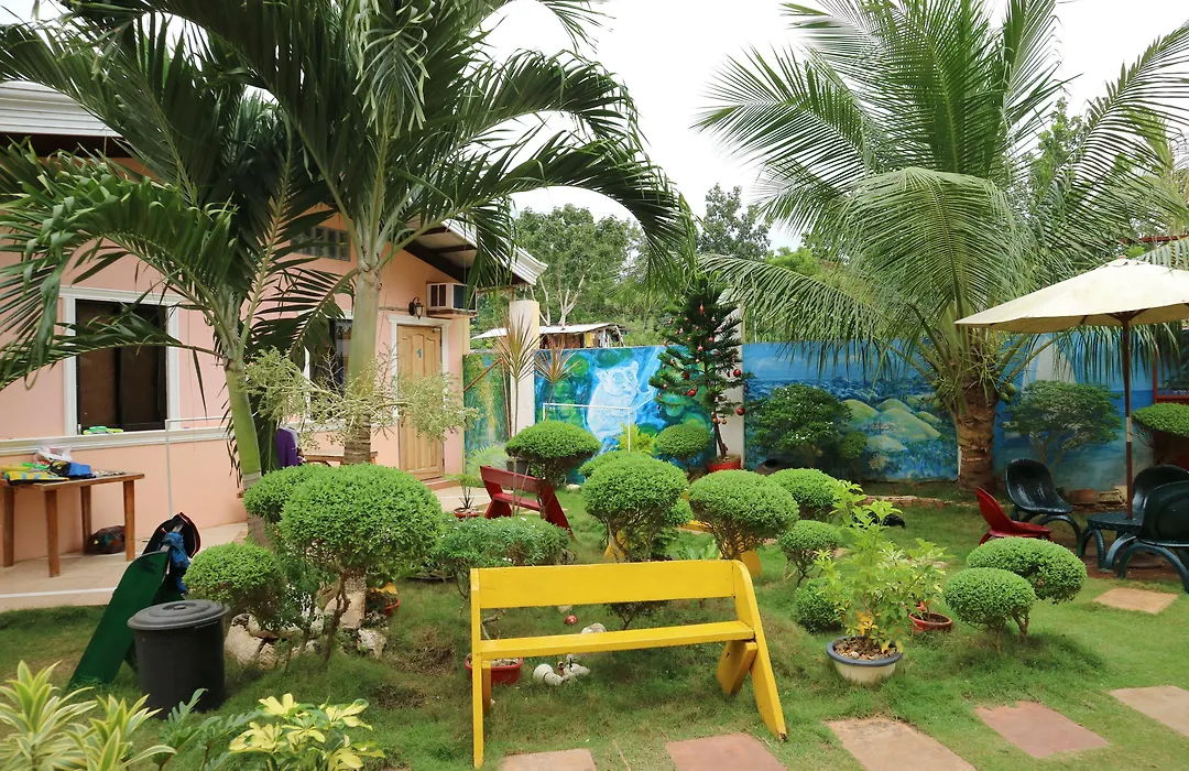 Coco Mango'S Place-1