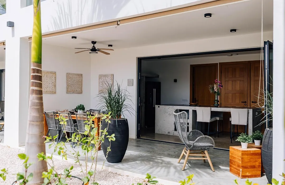 Belnem House Bonaire-1