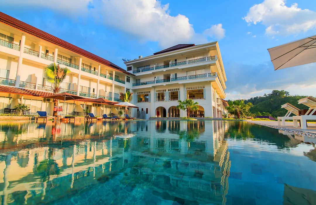 Katathong Golf Resort & Spa-1