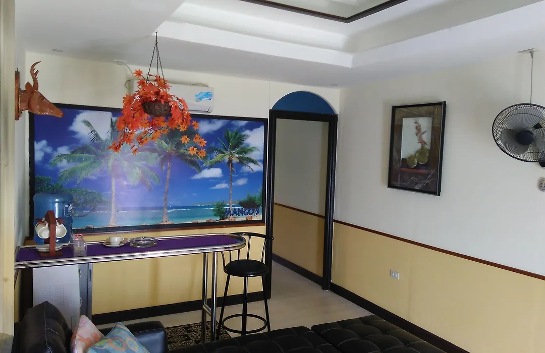 Mango'S Beachfront Resort-1