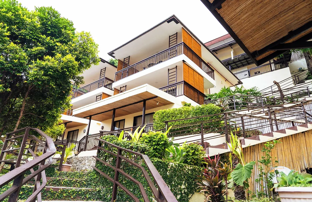 Altamare Dive And Leisure Resort Anilao-1