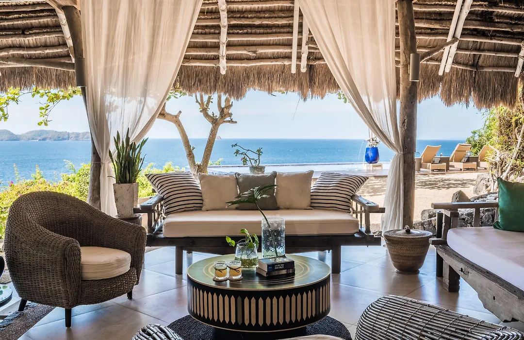 Vivere Azure Resort-1