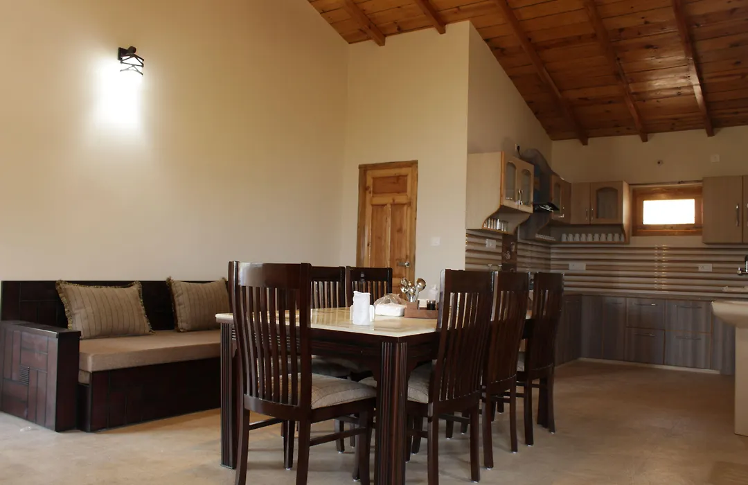 Oak Climbing Resort-1