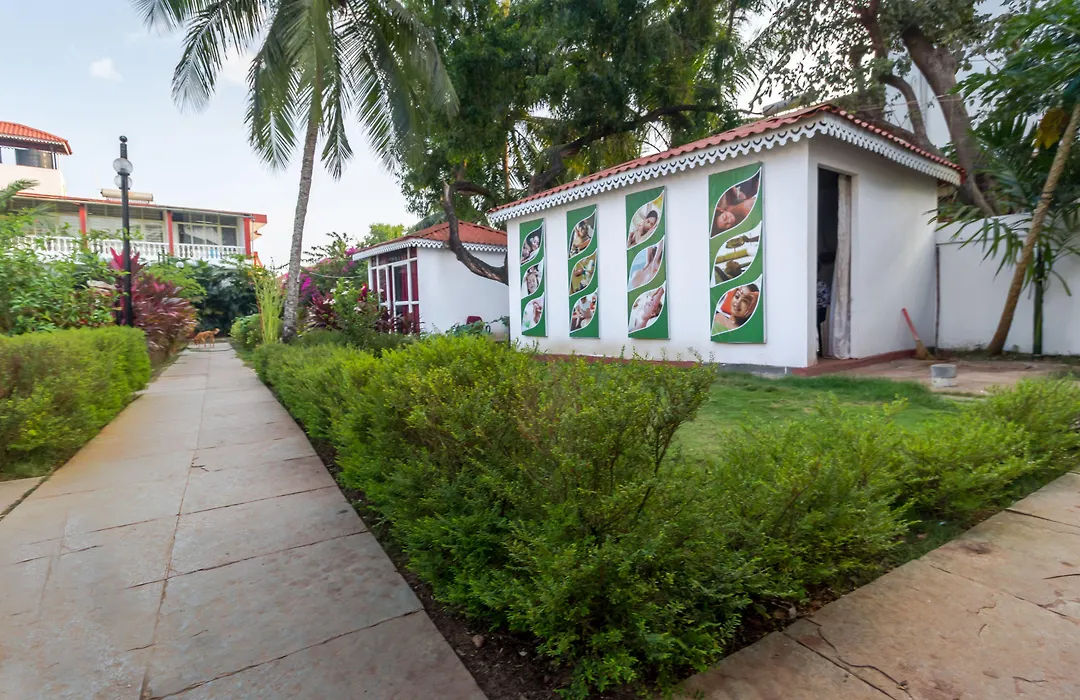 La Vaiencia Beach Resort, Morjim-1