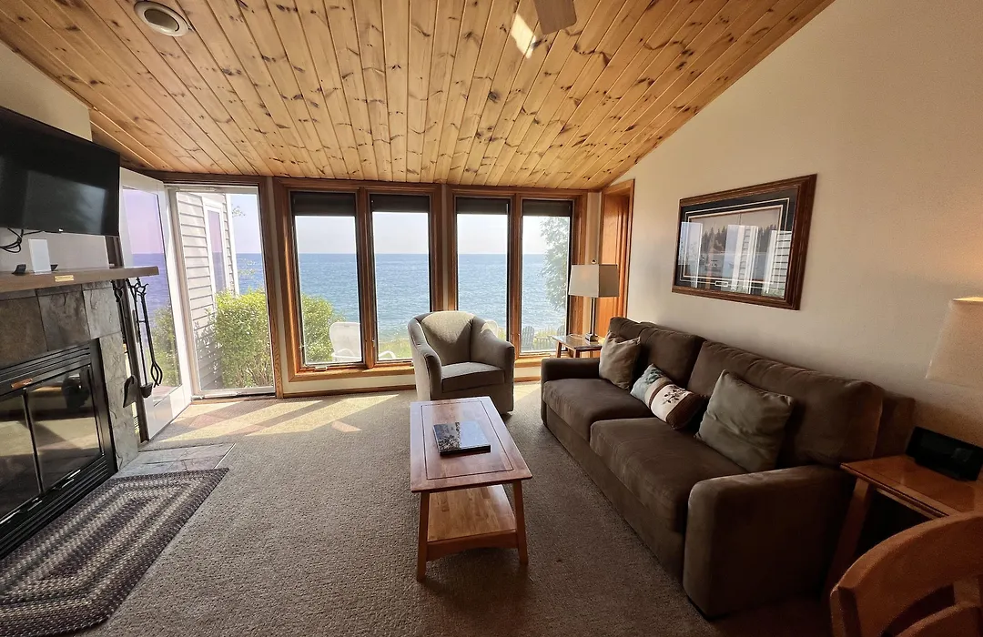 Bluefin Bay On Lake Superior-1