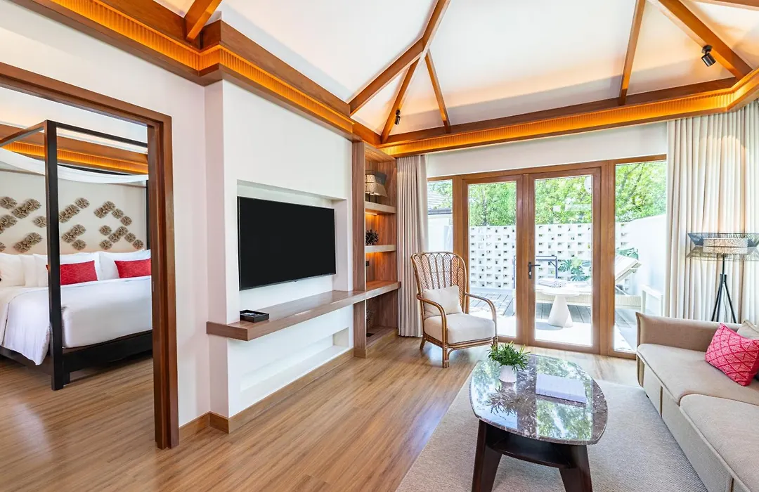 Crimson Resort And Spa - Mactan Island, Cebu-1