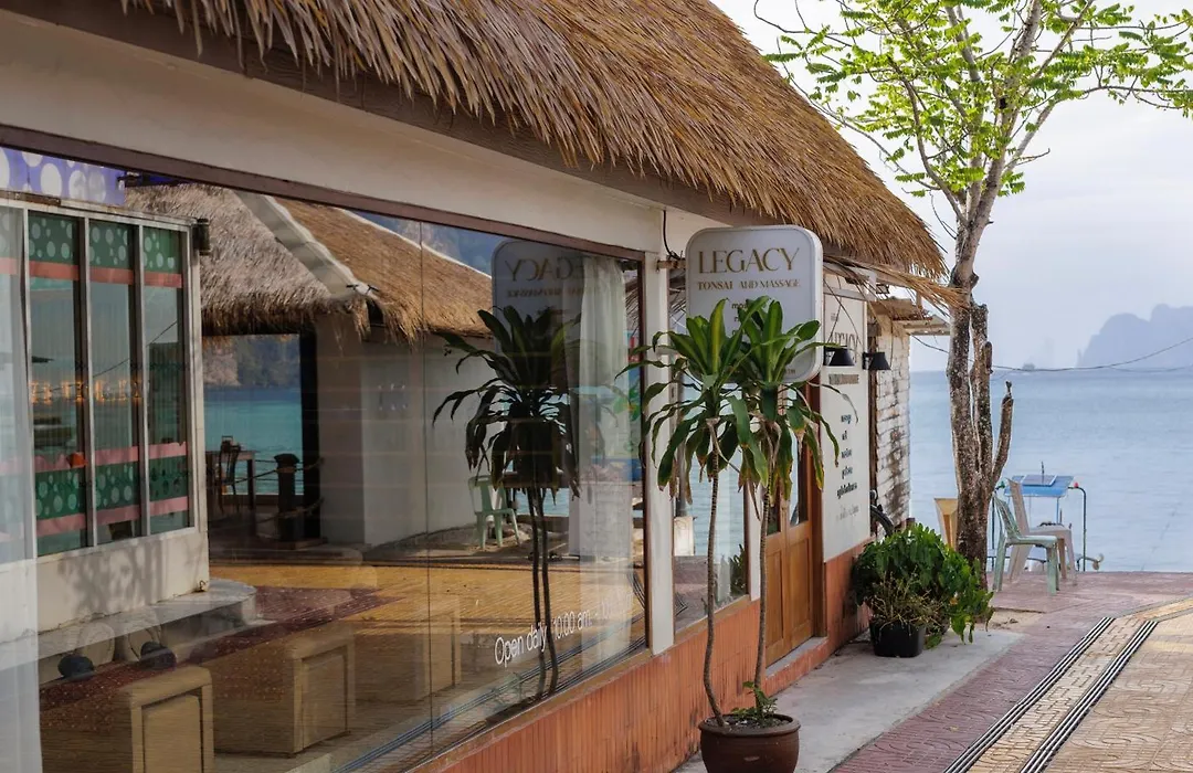 Phi Phi Andaman Legacy Resort-1