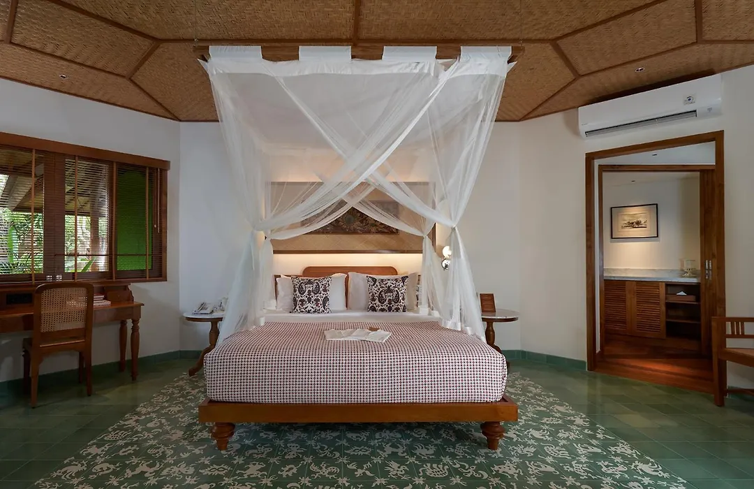 Tandjung Sari Hotel-1