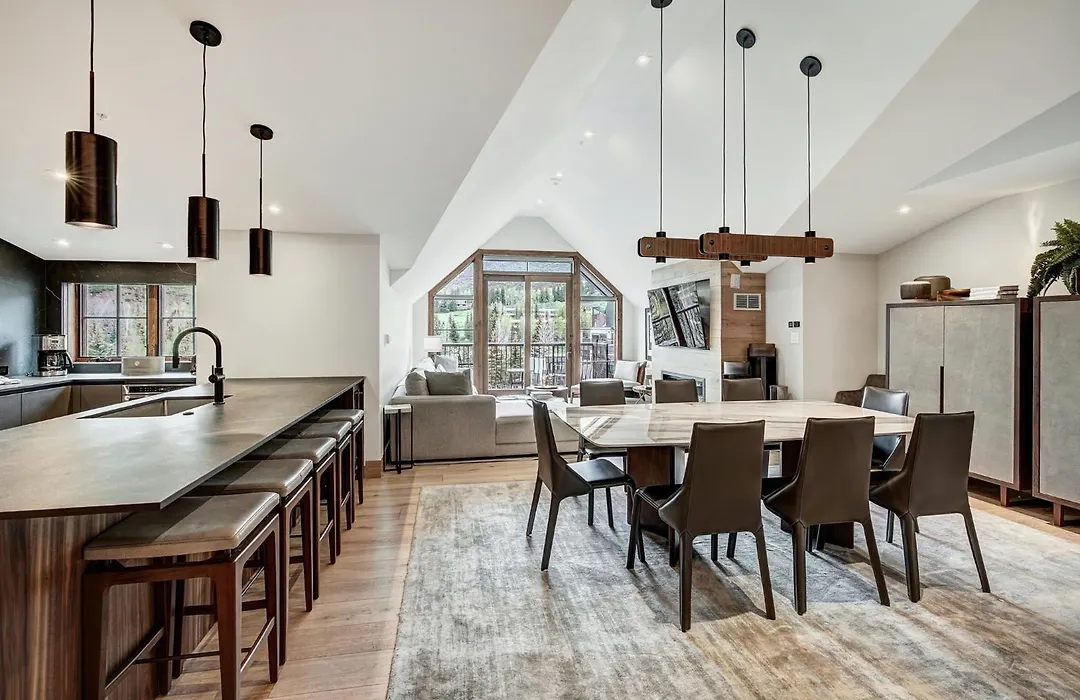 Legendary Lodging At The Ritz Carlton Residences Vail, A Vail Resorts Property-1