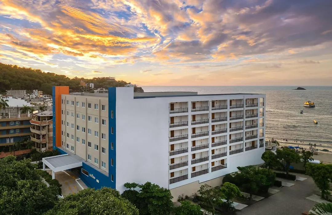 Decameron La Marina Guayabitos, Ramada All-Inclusive Resort-1