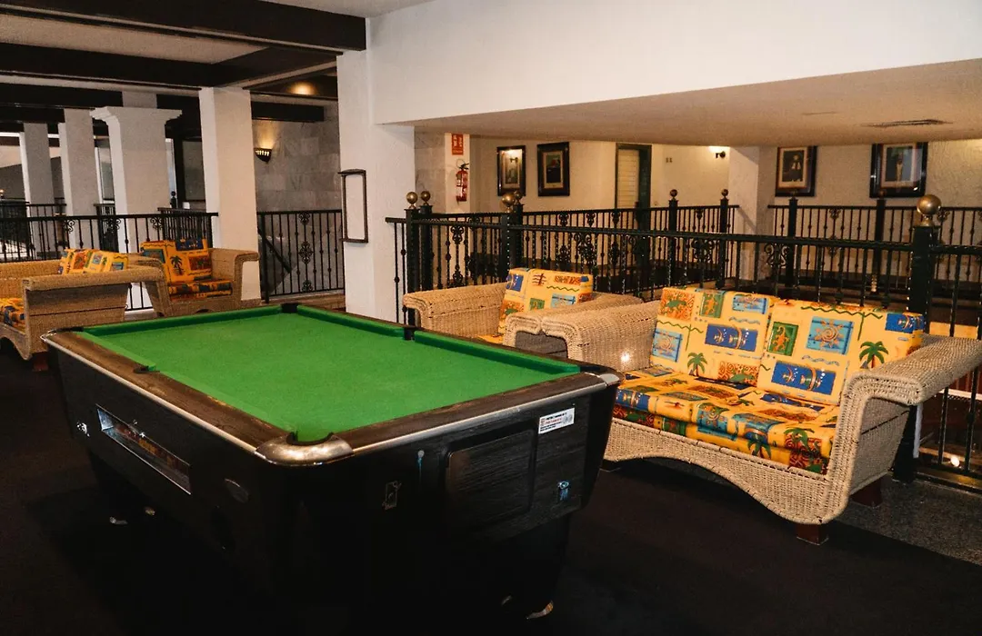 Park Club Europe-1