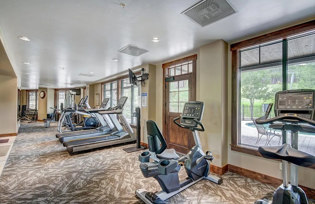 Crystal Peak Lodge, A Vail Resorts Property-1