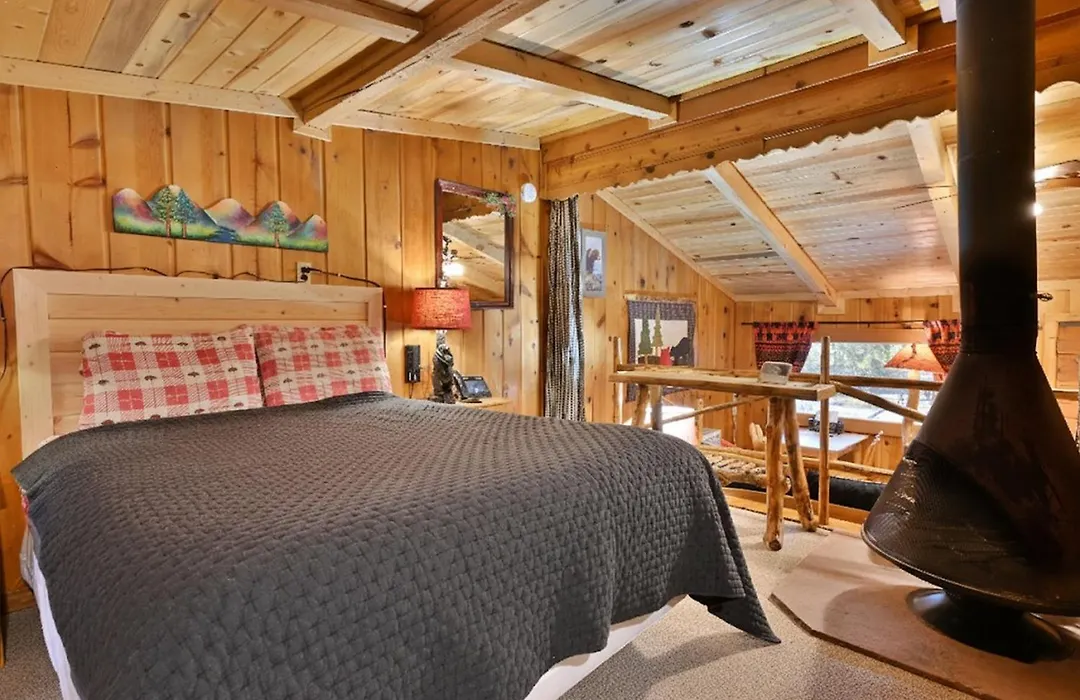Pine Haven Resort-1