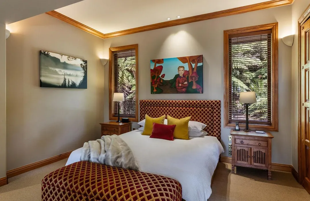 Treetops Lodge & Estate-1