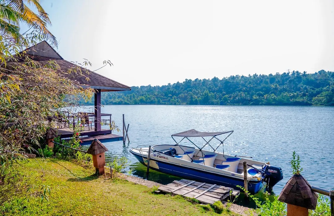 Fragrant Nature Backwater Resort & Ayurveda Spa Kollam-1