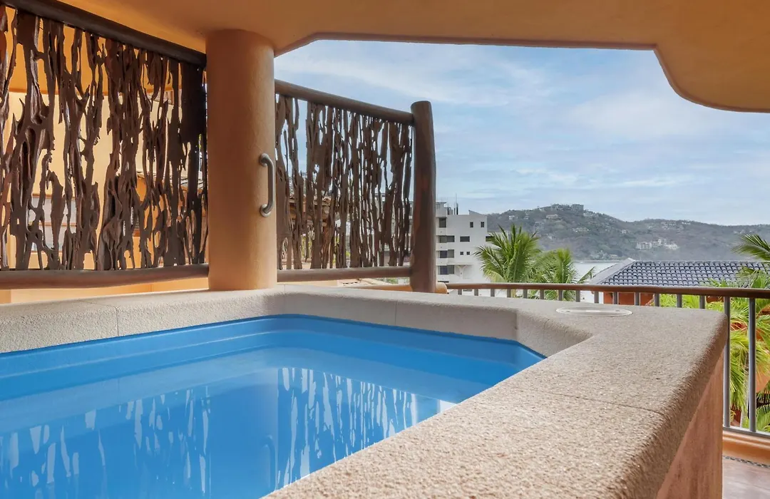 Hilton Grand Vacations Club Zihuatanejo-1