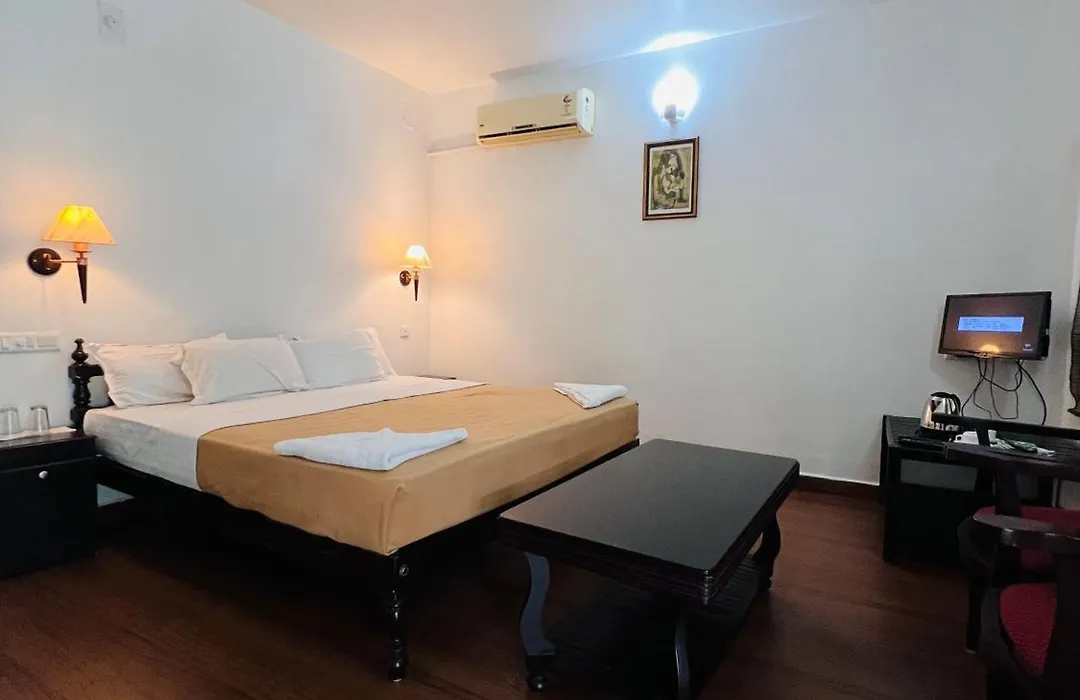Tapovan Green County Resorts-1