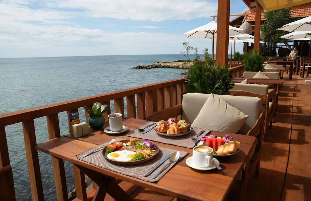 Green Bay Phu Quoc Resort & Spa-1