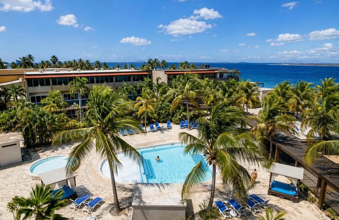 Eden Beach Resort - Bonaire-1