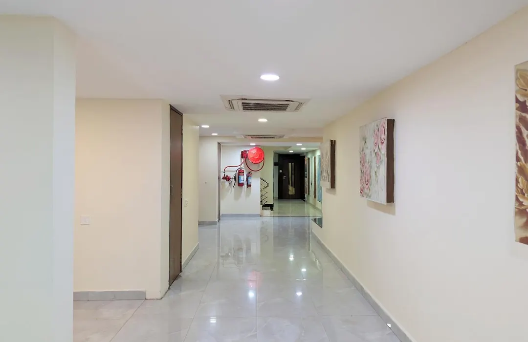 Solaris Hotel And Club-1