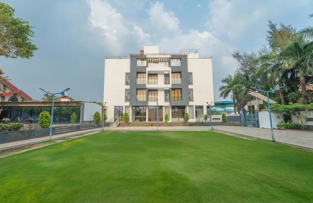 Treeo Resort Lonavala Pure Veg-1