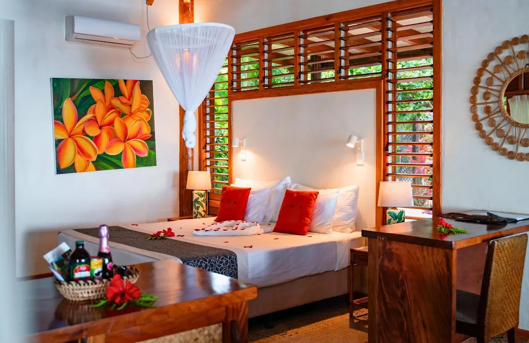 Savasi Island Resort-1