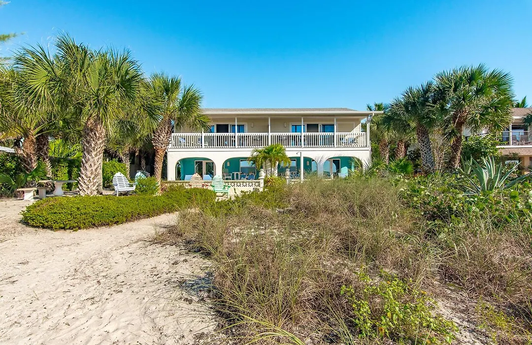 Escape Coastal Resort On Casey Key-1