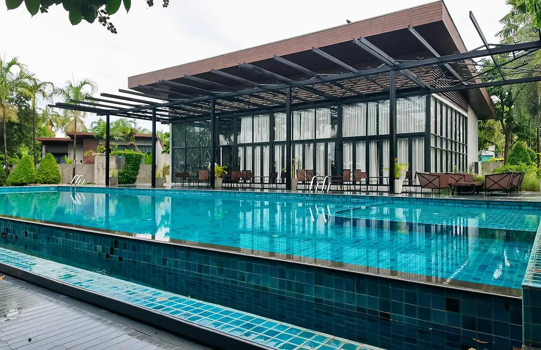 Sunday Sea Two Pool Villa Pattaya-1