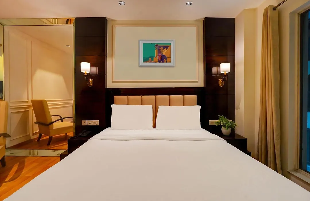 Palette By Checkin Royal Retreat Delhi Formerly Imperial Villas-1