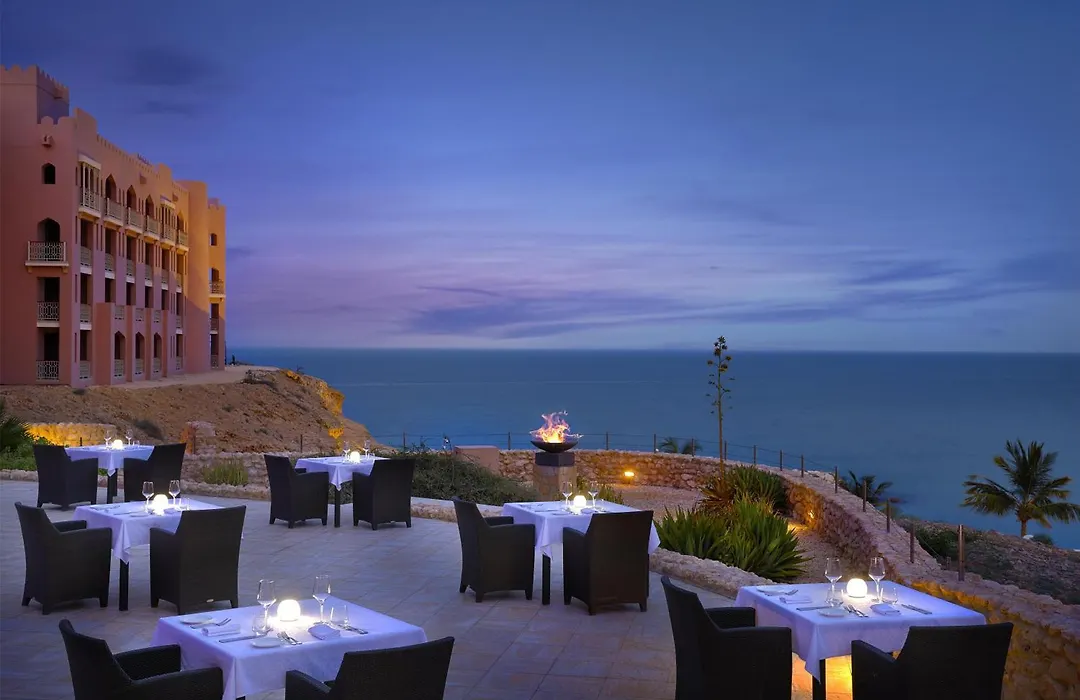 Al Husn Hotel Muscat - Managed By Hilton (Adults Only)-1