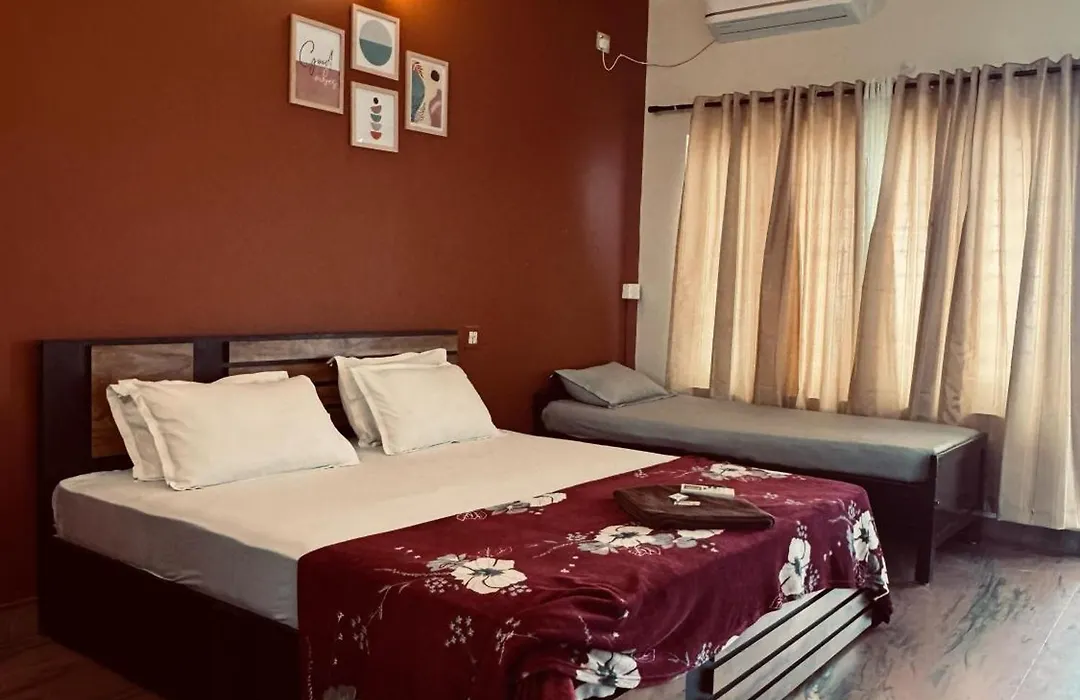 Hello Varkala Beach View Balcony Resort-1