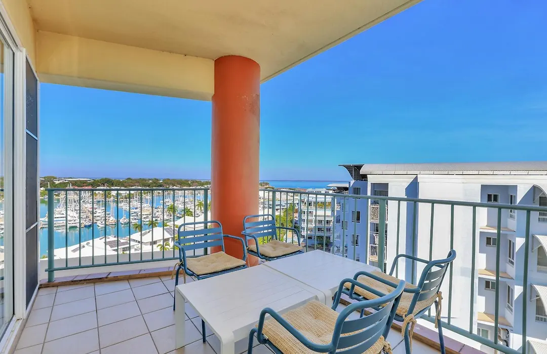 Cullen Bay Resorts-1