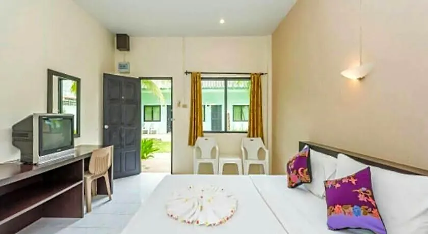 Baantonsai Garden Resort-1