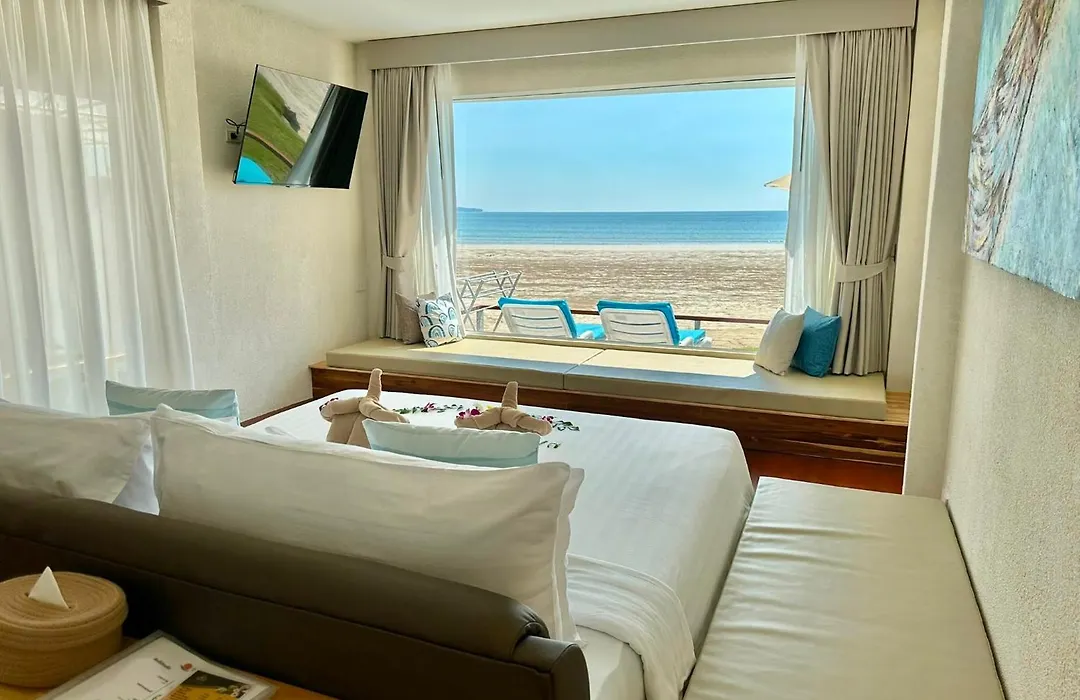 Twinbay Resort-1