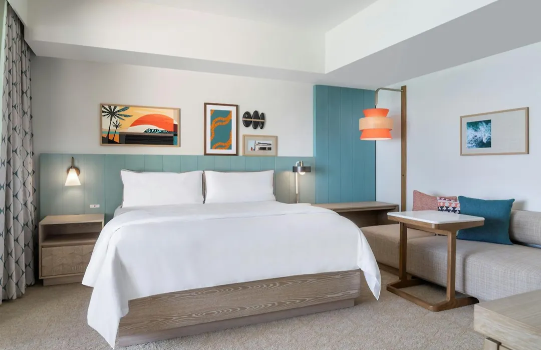 Moana Surfrider, A Westin Resort & Spa, Waikiki Beach-1