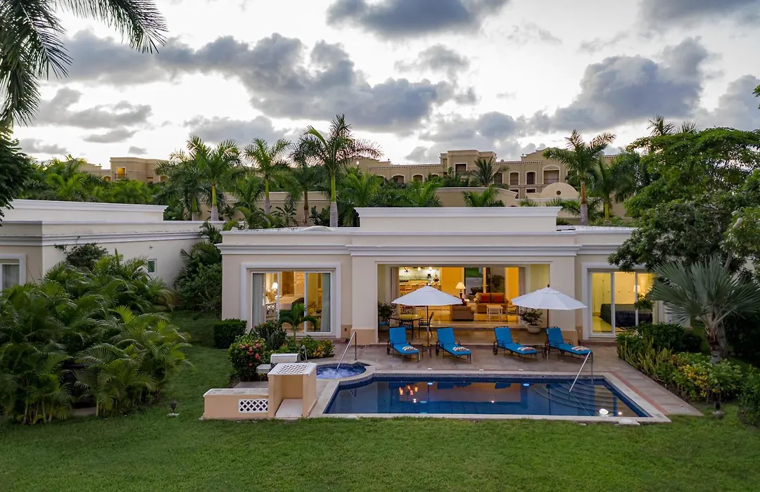 Pueblo Bonito Emerald Luxury Villas & Spa All Inclusive-1