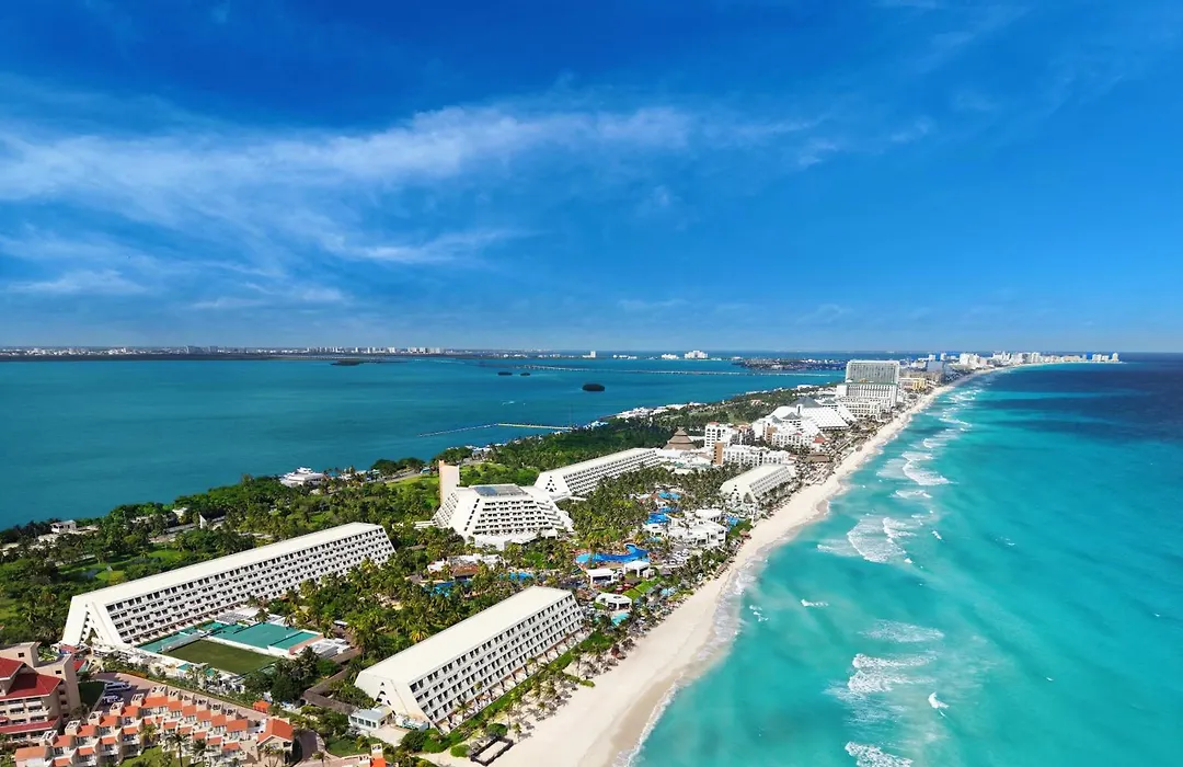 The Grand Oasis Cancun-1