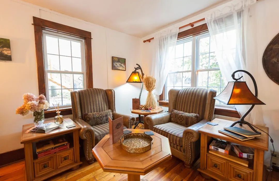 Heather Lodge-1