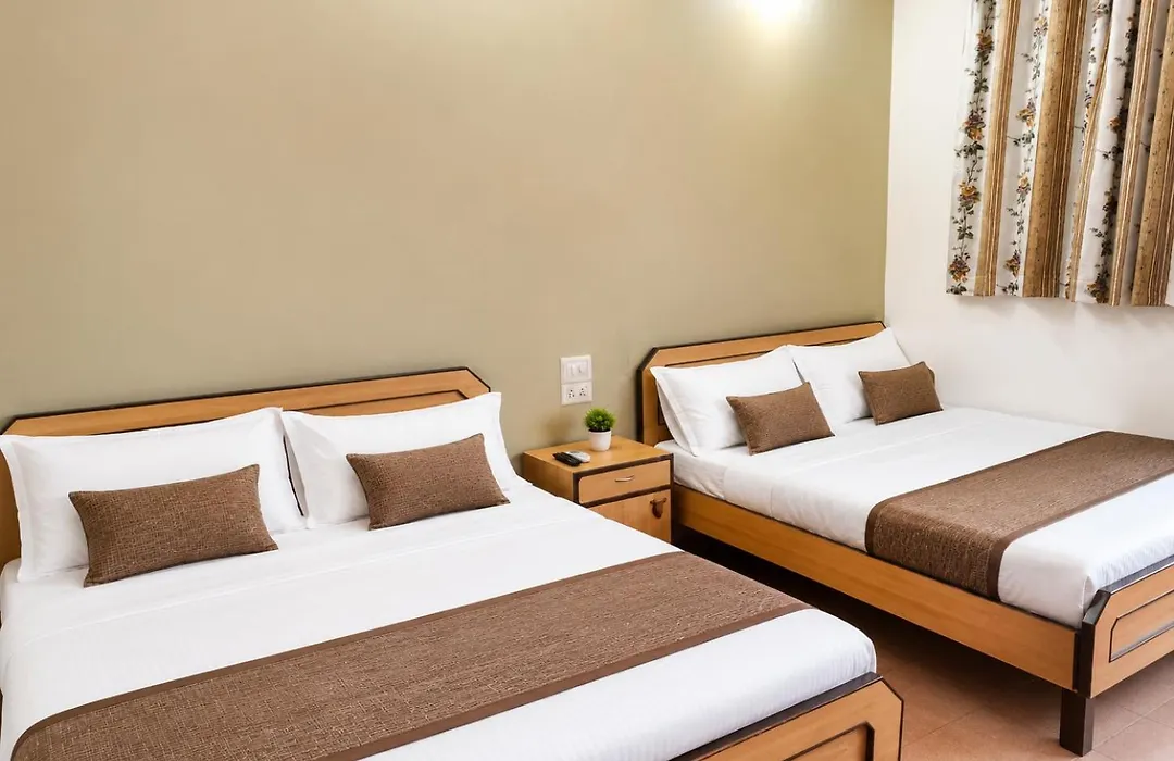 Sayeban Hotel-1