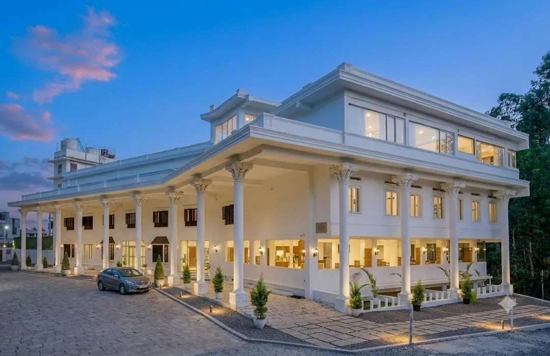 Hotel White House, Munnar-1